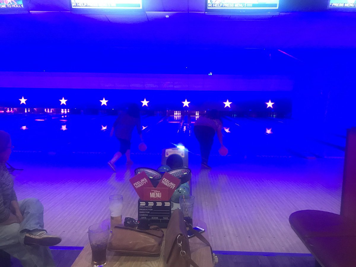 emmap61's tweet image. Celebrating Team Member of the Quarter with a trip to Hollywood Bowl #Reward #Recognize @MidlandssolusPi @walmsley_andrea @thebirdlane @SDEBDD