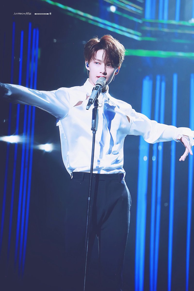 JUN_Meow610 tweet picture