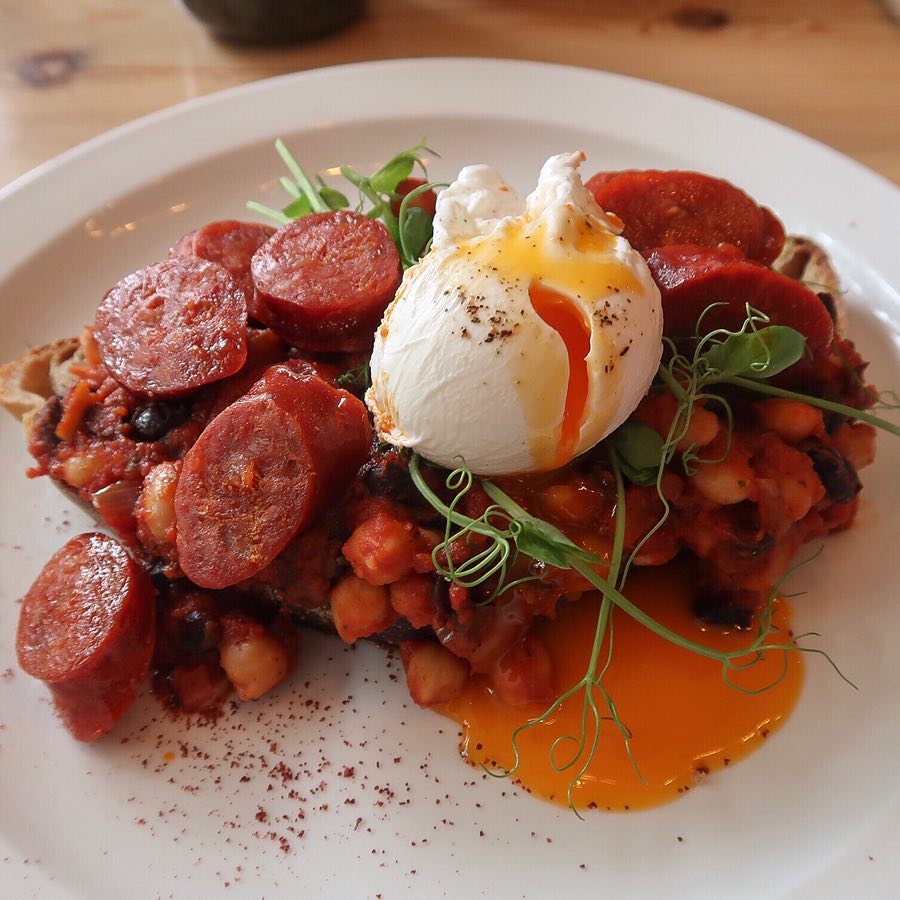 Mixed beans on sourdough toast with extra chorizo and a perfectly poached egg 🍳

📷: @belleofbrunch

#Leeds #VisitLeeds #Yorkshire #MadeInYorkshire