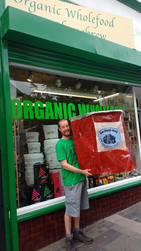 Over excited about the giant honey jar delivery ready for Parti Ponti this Saturday.