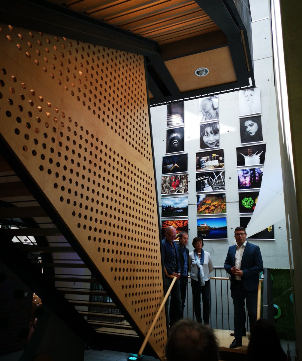 Heute bei der #intermediale2018 an der @FH_Schmalkalden... Mal schauen, was die neue #digitale Welt so zu bieten hat.
#deinthüringen #thüringerwald #yourway #it #digitalisierung