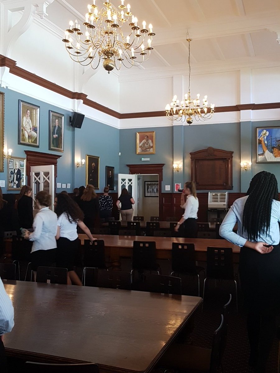 academicPE_CCGS's tweet photo. Learning about sporting history in the Long Room https://t.co/esJtd8axsG