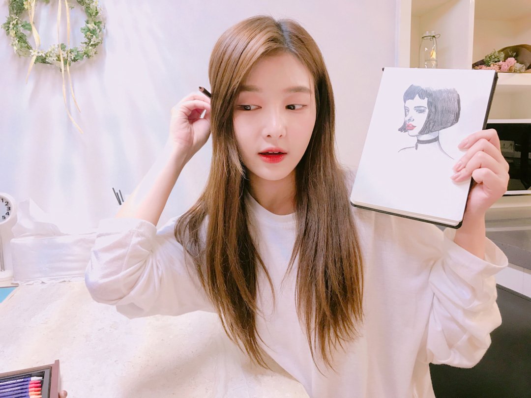 DIA_intl's tweet photo. [JENSTAGRAM] 180712 #Jenny Instagram Update

"Pretending to be good at drawing
#Naver #Post #CheckIt 💕"

#DIA #다이아 #제니 https://t.co/ofpdq6uKfW