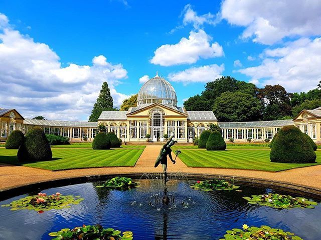 CapstarGroup's tweet photo. Capstar’s Office is at Syon Park. Such a beautiful place 📷: Johnny.
.
#syonpark #luxurytraveler #luxuryliving #securitycar #bestofbritish #topographicaltest #cpcourse #securitycourse #security #closeprotection #securitydriver #securitychauffeur #vete… https://t.co/gG9SsD3DFV https://t.co/tTeiKOth4H