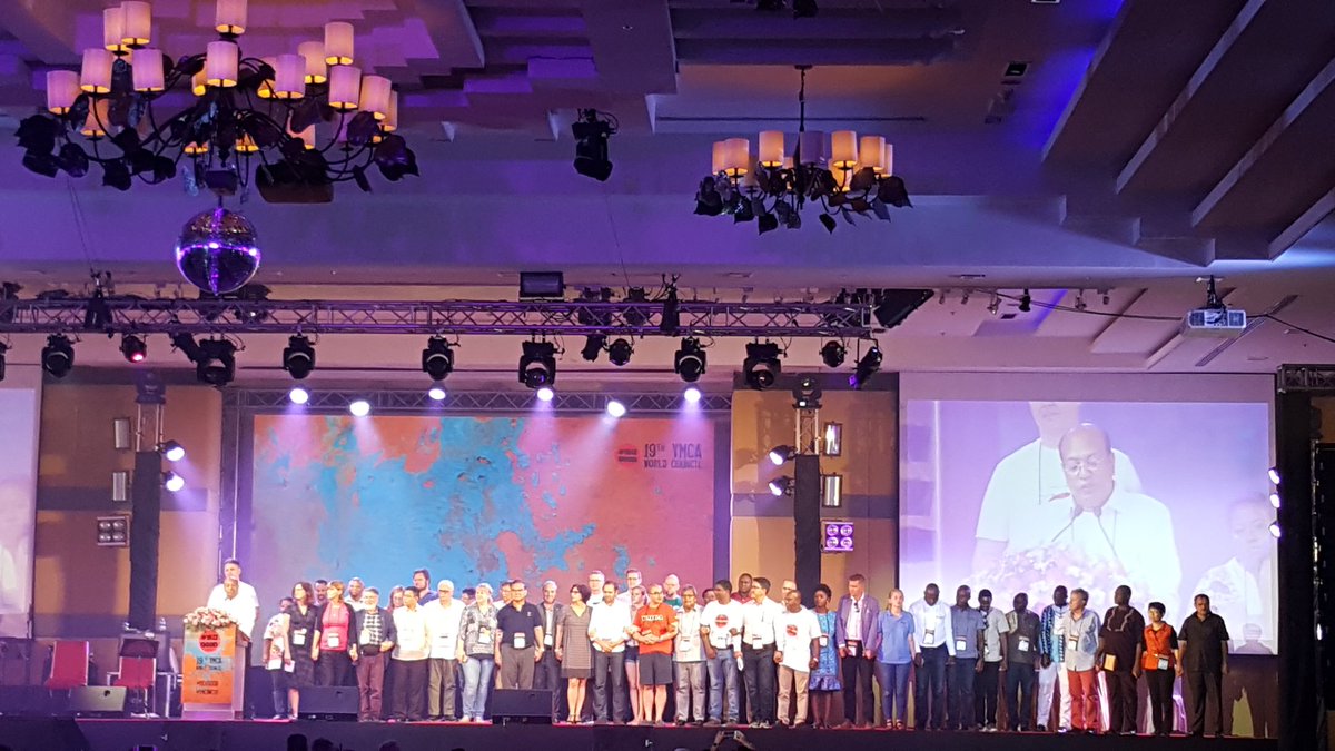 YMCAEng_Wales's tweet photo. National Secretaries from YMCAs across the globe deliver a heartfelt thank you to outgoing Secretary General @WorldYMCA @EltvikJohan &amp; are sharing their united excitement for YMCA to continue to build a global mindset and turn into a walking, talking giant! #YMCAWC18 https://t.co/goA00w9gwD