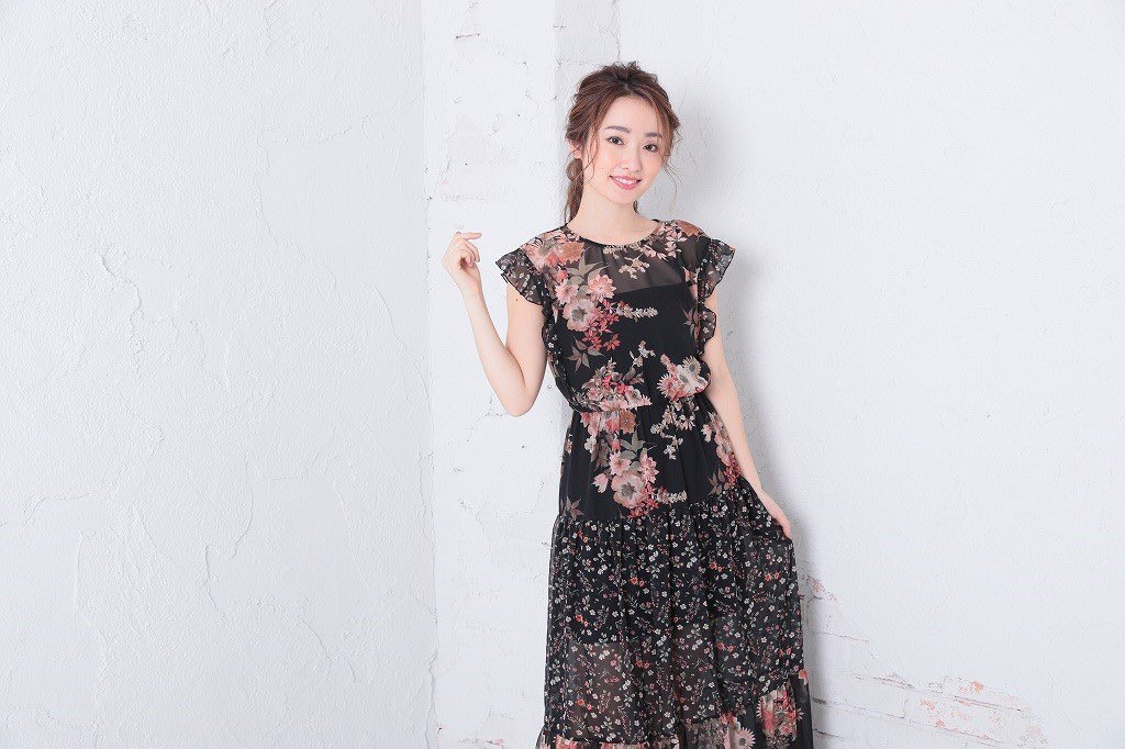 Classy And Fabulous 本日新作入荷 Rinascimento 18 Summer Collection レトロフラワー柄 マキシ丈ワンピース 商品コード R151 T Co Bmolxa3lc8 リゾートワンピ Rinascimento リナシメント 海外ワンピース 新作 旅行 Classy And Fabulous 本日新作入荷 Rinascimento 18 Summer Collection レトロフラワー柄 マキシ丈ワンピース 商品コード R151 T Co Bmolxa3lc8 リゾートワンピ Rinascimento リナシメント 海外ワンピース 新作 旅行
