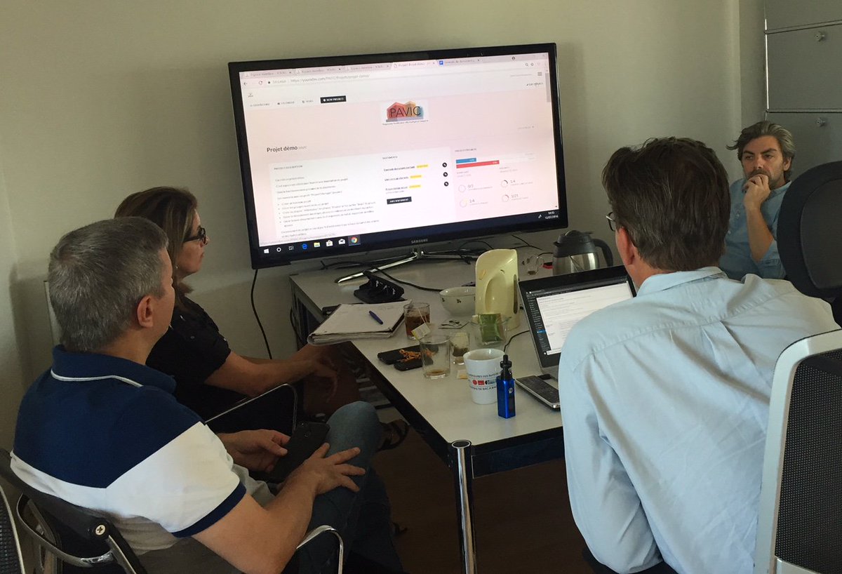assopavic's tweet photo. PAVIC @assopavic se forme ce matin à la plateforme de gestion de projet YOUNI 👉outil pour gérer nos expérimentations sur ANGERS de solutions sur la VILLE INTELLIGENTE 
 @younidev avec @davidREMONDEAU @hermannlogerais @AAsc49 @mkmy49 @villeintelmag @Angers @MarieHalope https://t.co/G964Oyh1r1