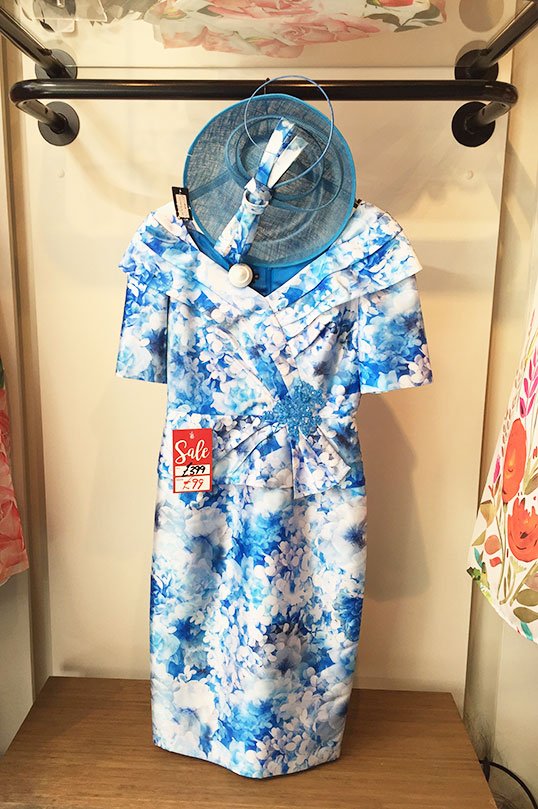 SilksOfChelt's tweet photo. Summer wedding? Why not take advantage of our new Summer sale items added today, dresses from £99, fascinators from £69! Take a peek > https://t.co/Pd4PjhnSF8 😍 😍 https://t.co/OeU8WnkBJS