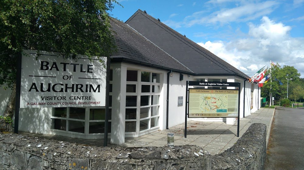 Battle of Aughrim Interpretative Centre, Aughrim Village opened 1991. Collaboration between Aughrim Heritage Committee, Ireland West Tourism &  @GalwayCoCo. Houses artifacts from battlefield, 3D displays & documentary film on battle & significance in wider context of history.