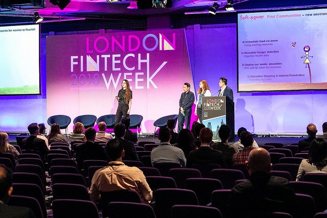 FintechTvGlobal's tweet image. Team SoftPower 
#HackQuantum #FintechWeek @5thelementgrp @DecadeOfWomen