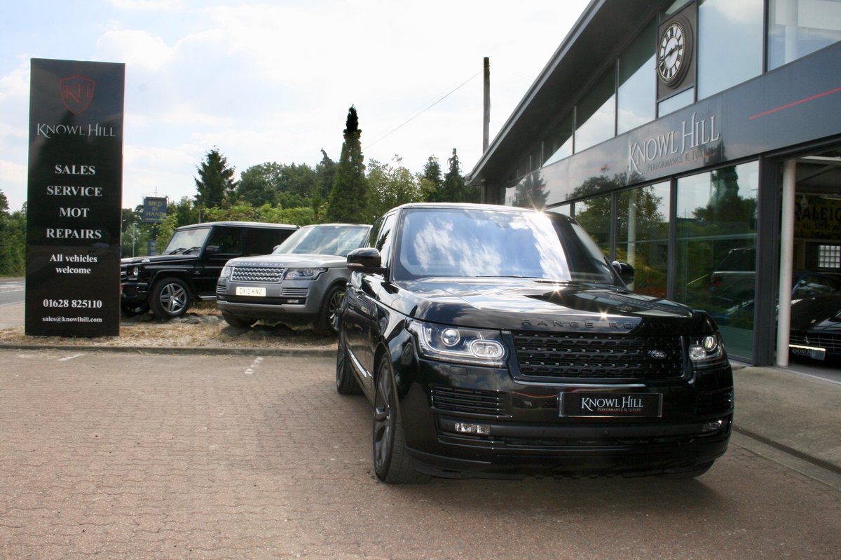 KnowlHillPL's tweet photo. We have a great selection of 4x4’s currently in stock!
.
.
.
#rangerover #rangeroverautobiography #rangeroversvautobiography #sva #v8 #landrover #mercedesbenz #mercedes #mercedesg63 #g63 #amg #gwagon #amg #4x4 #sportscars #supercars #performance #luxury #luxurylife #luxurycars https://t.co/BFApSoRxe9