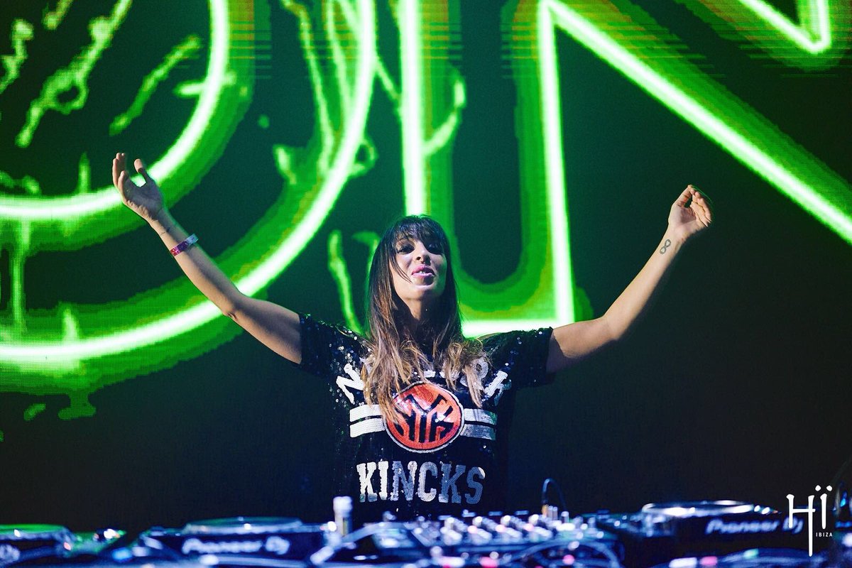 Weeeeeeeeekend!!! 🔥

📍FRIDAY 👉 #livefromibiza2018 @ODoceandrive 
📍SATURDAY 👉 @circusdiscoteca #orihuela #alacant 
📍SUNDAY 👉 @creamibizaofficial <a href="/hiibizaofficial/">Hï Ibiza</a> #ibiza 

#summertour #djs #music #djslife