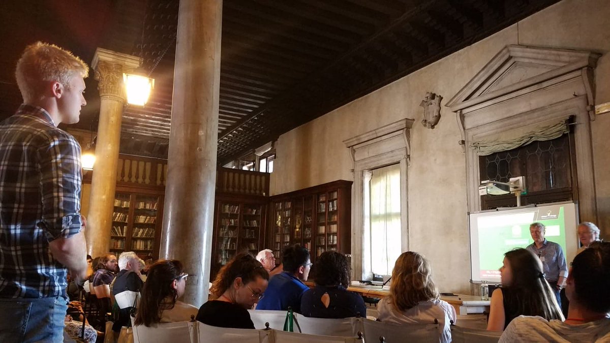 susresCDT's tweet photo. James has been participating in discussion with Prof. Michael Graetzel from Ecole polytechnique fédérale de Lausanne @EPFL on mesoscopic photosystems. The @IUPAC #GreenChemistry Postgraduate Summer School lectures are being held at Palazzo Ducale today. #PhDLife #AcademicTwitter https://t.co/tvKJgzsp3I