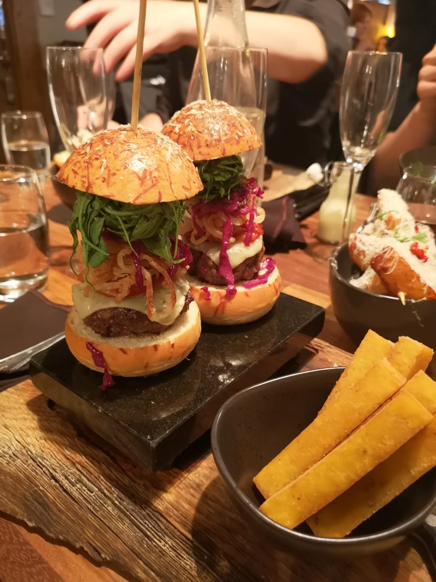 Food Loving Insomniac tweet media