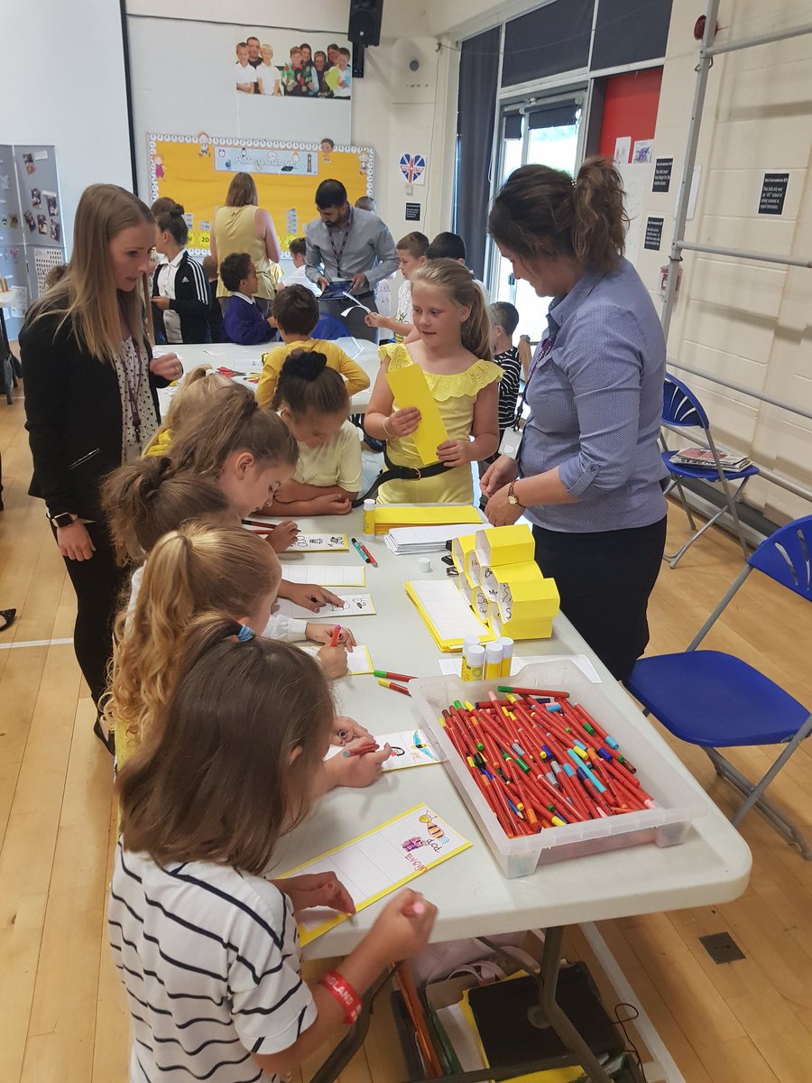 Haveley Hey Community School tweet media