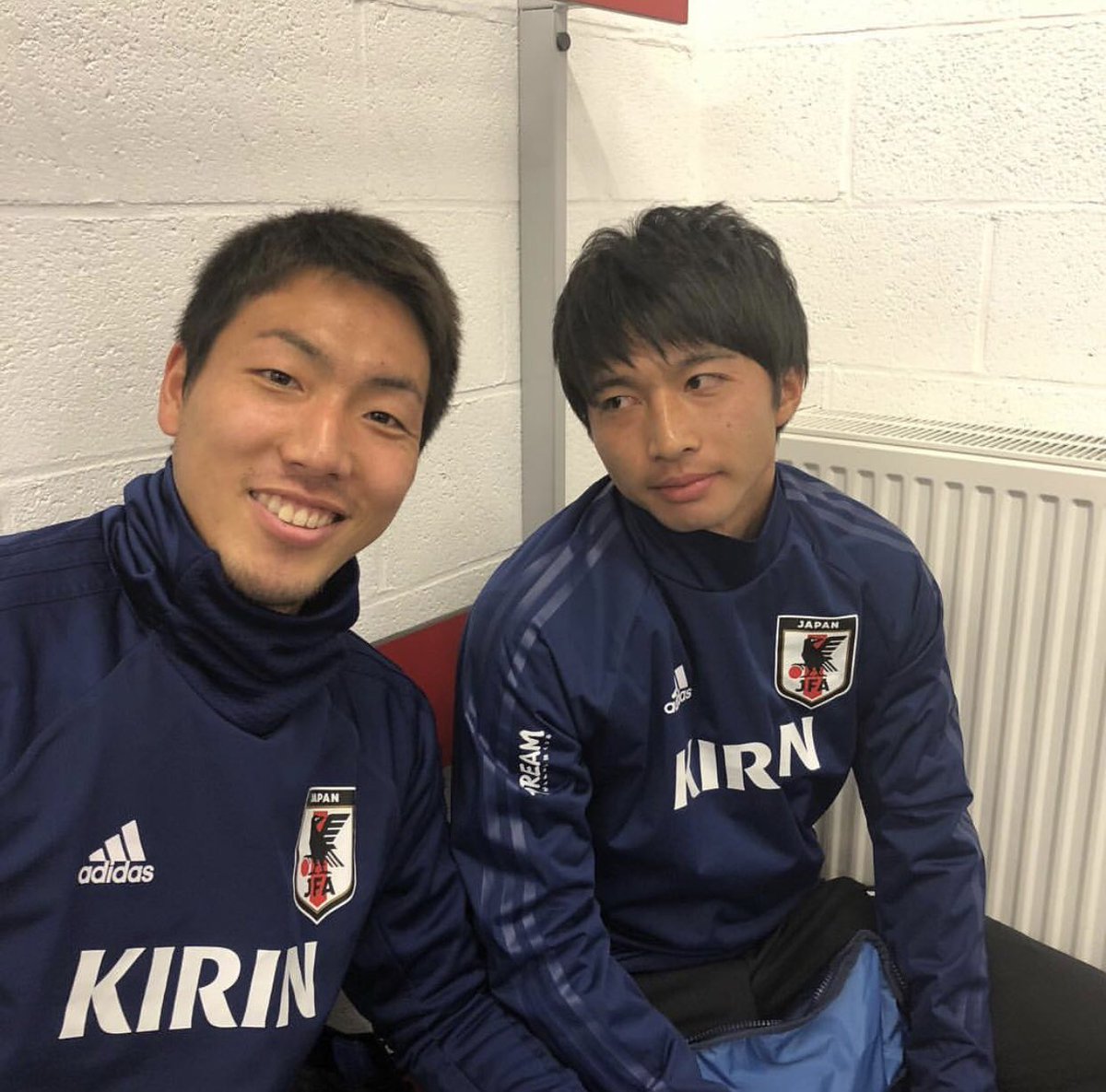 大福 Twitter Da 柴崎岳選手はサッカー上手いしかっこいい上に 洗濯なんてするに決まってるし 豚ロース0g買って自分で料理するし 取材陣にパエリアを取り分けてくれるような人なので マノフレには安心してもらいたい 大福 Twitter Da 柴崎岳選手はサッカー上手いしかっこいい上に 洗濯なんてするに決まってるし 豚ロース0g買って自分で料理するし 取材陣にパエリアを取り分けてくれるような人なので マノフレには安心してもらいたい