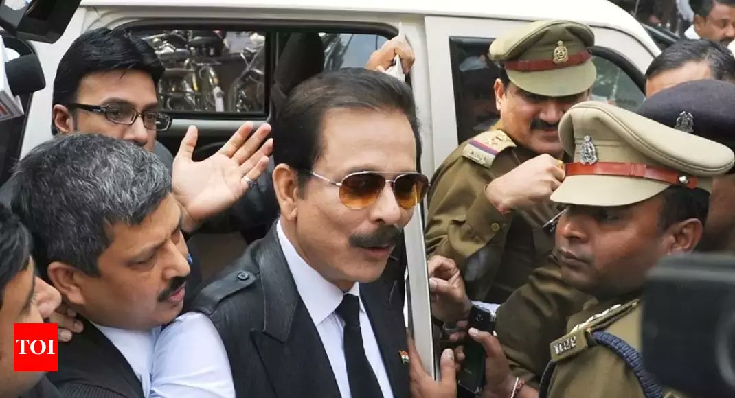 ETNOWlive's tweet image. SEBI to SC: Sahara #AambyValley auction has failed! 

@abhhimanyus @SEBI_India
