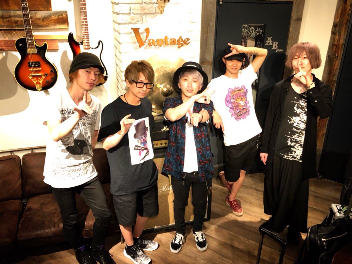 Fo Xtails Staff Foxtails Kon Twitter Fo Xtails Staff Foxtails Kon Twitter