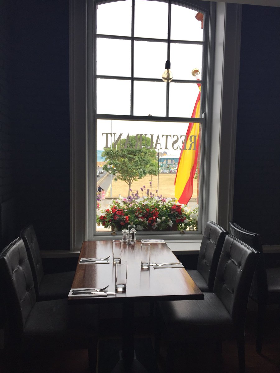 Even when the sun is hiding, Howth is still the prettiest place to be! We've got the best lunch views, and we are open. #howth #lovindublin #ireland #dublin #foodies