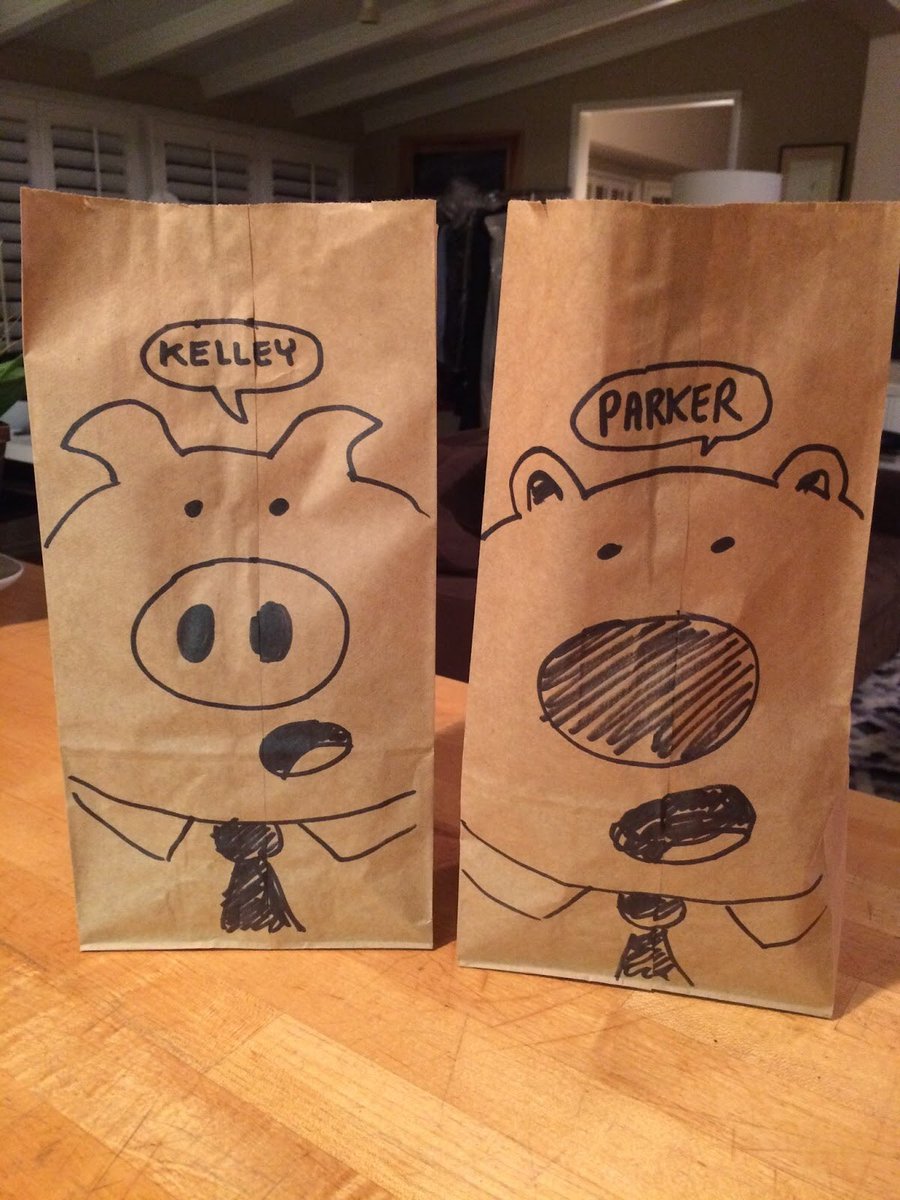 Inst_of_Cute's tweet photo. How cute are these lunch bags that animator Thomas "Mr." Warburton created for his kids? 
.
.
.
.
.
.
#nationalpaperbagday #warburton #cartoon #lunchbag #lunch #cute #illustration #animation #kids #drawing #art #adorable #fun https://t.co/7BWADVU0LO