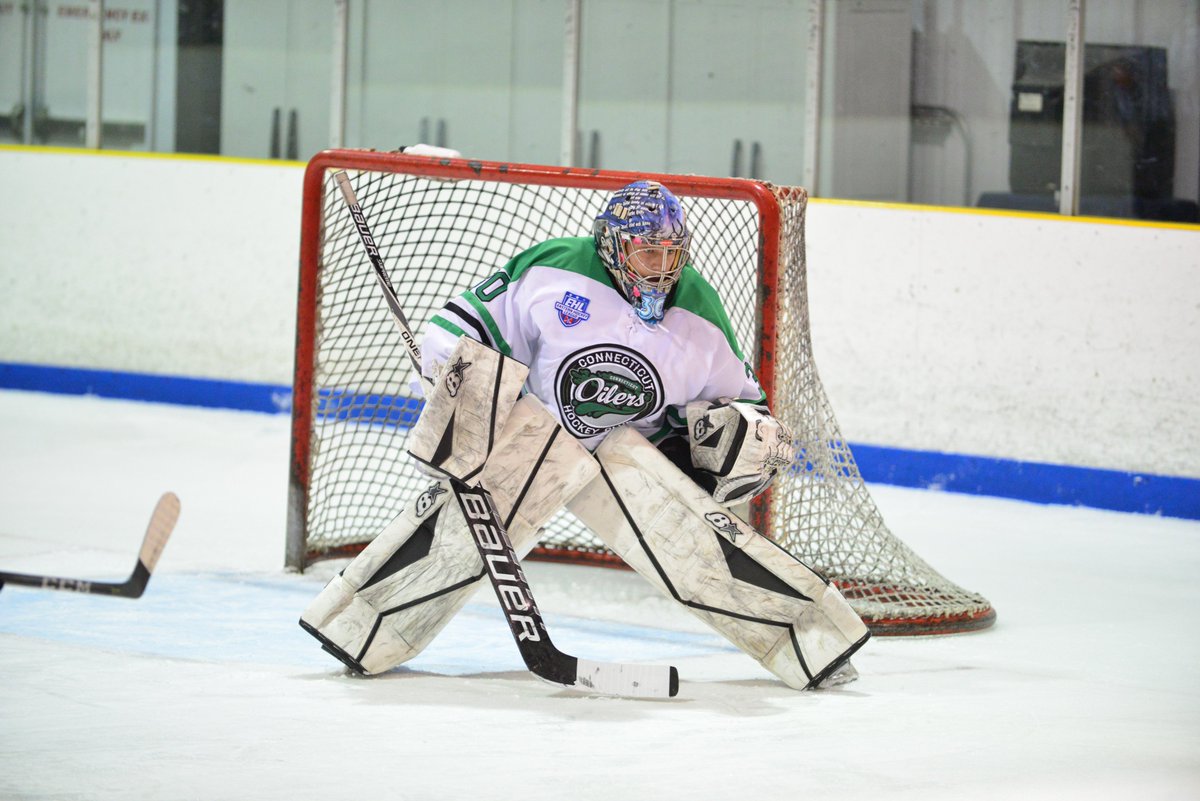 WestchesterExp's tweet photo. @Oilers_CT announce @Olofdjurberg  has committed to (NCAA D-III) Bethel University (MN). The native of  Stockholm Sweden posted 1 shutout and 11 wins this season for The Oilers, in Hamden CT.  Bethel is a member of the @MIACathletics Conference.  Good luck Olie!     @EHL_Hockey https://t.co/nJL9JGGh38