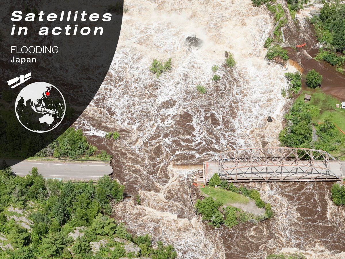 csa_asc's tweet image. #RADARSAT-2 images were provided to assist relief efforts in #Japan as part of @DisastersChart. Record rainfall struck central and southwestern Japan, continuing for several days and causing #floods and landslides. Learn more: ow.ly/z4Ol30kUjW3.