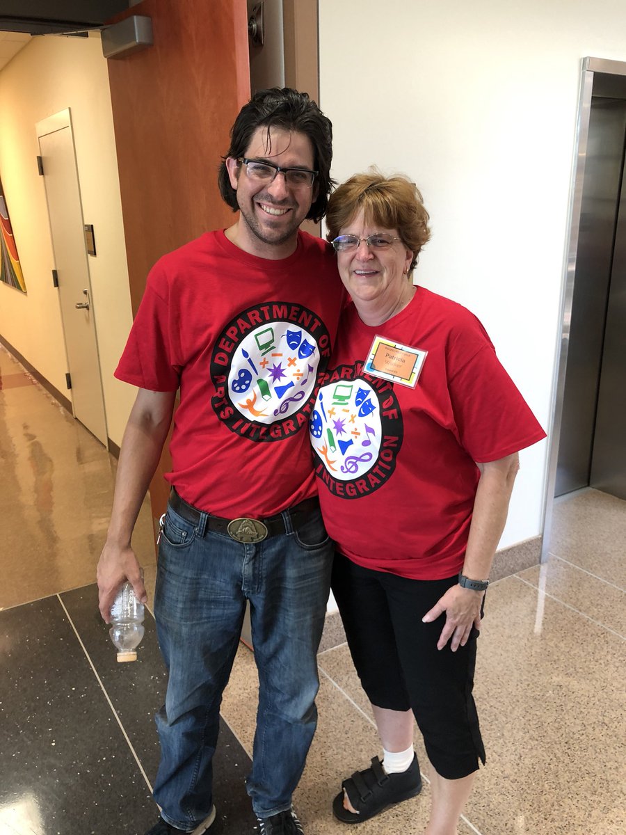 PGIntegrateArts's tweet photo. Arts Integration is a family affair #PGATI2018 https://t.co/0y36AowUri