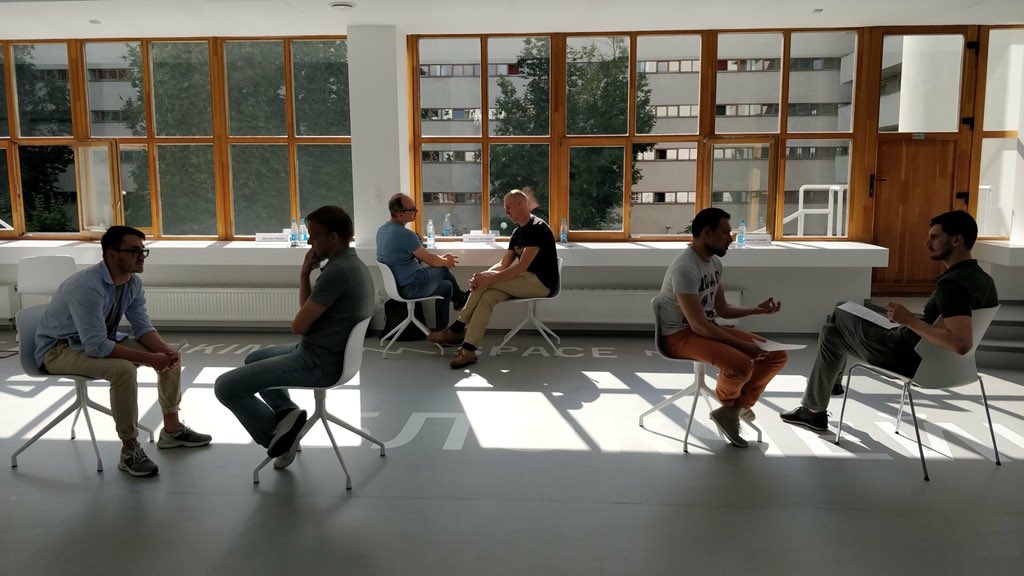MTS_IR's tweet photo. #MTS StartUp Hub actively supports young #IT talents. Today, we organized for them “speed dating” with MTS experts and a workshop with a startup guru to share some great insights 💡 Join us 👉 https://t.co/2mPknNLYc4 $MBT $MTSS #MTSStartUpHub #corporateaccelerator #startups https://t.co/6uZ20H4d29