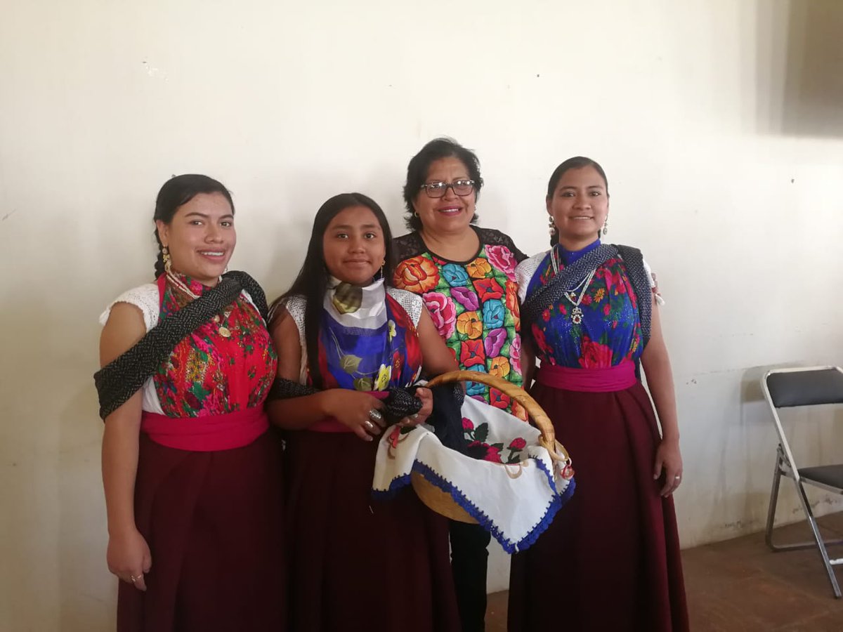 Liderazgodigita's tweet photo. Invitan a las festividades del #LunesDelCerro en #Zaachila #Oaxaca y actividades del 30 de julio de 2018
@Zaachila2017 @MaricelaMtz2017 @GobCdOax @alejandromurat https://t.co/ukxpU5nOQ8