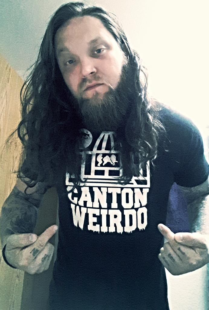 jerryleeondrumz's tweet photo. HOME is where your story begins....(Canton,Oh) 🍻🖤🏠🥁
#ohio #home #beardmountain #friends #family #thursdaythoughts https://t.co/KsrV5uc2Cn