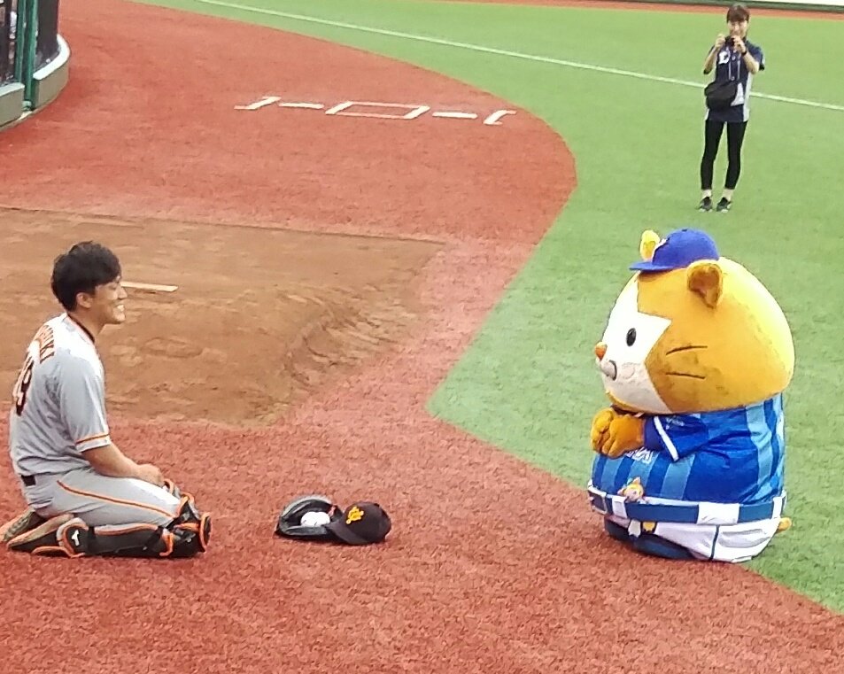 との松 على تويتر このあとお茶をたてるdbスターマン 可愛いかったぞ 上げるのかと思ったら自分で飲んだ 笑 フレッシュオールスター Dbスターマン との松 على تويتر このあとお茶をたてるdbスターマン 可愛いかったぞ 上げるのかと思ったら自分で飲んだ 笑 フレッシュオールスター Dbスターマン