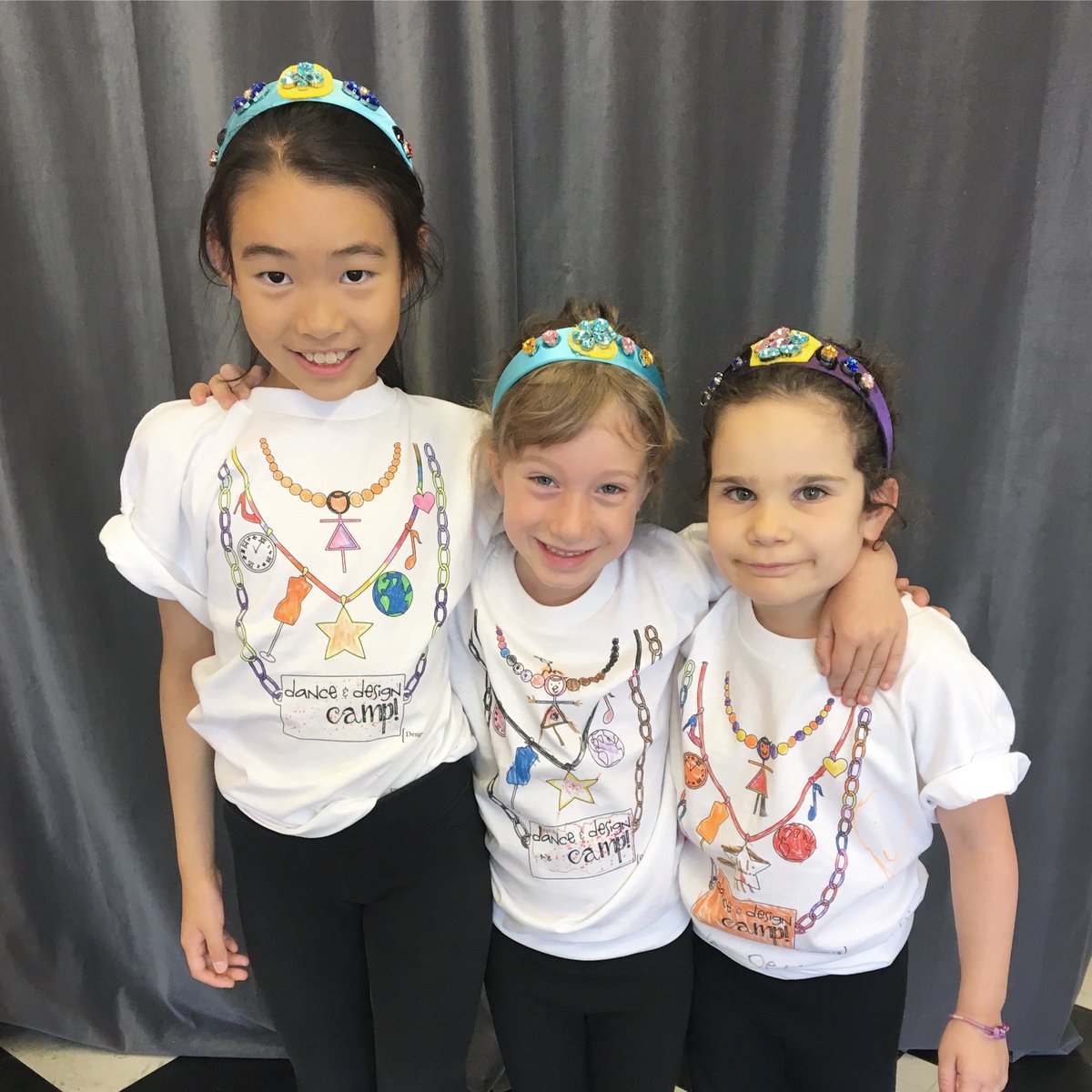 Make new friends and memories to last a lifetime at Dance &amp; Design Camp! Learn how to twist shimmy and shake with <a href="/inthemixprogram/">In The Mix</a>, and a new crafting skill with our talented craft counsellors! Sign up today!
#toronto #summer #torontokids #torontomoms #dance #craft #fun #kiddos