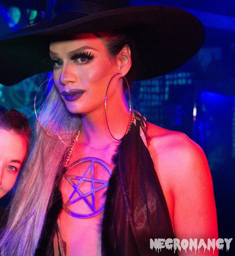 rajaasmiling's tweet image. Witchy woman