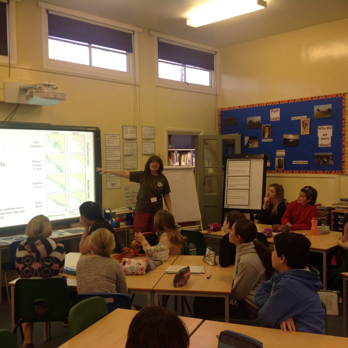 SAERI_FI's tweet photo. Last week our colleagues @Nautical_Neil and @costa_marina70 participated on #Science_week hosted by the Infant & Junior School, with a presentation on marine forest (#kelpforest) around the #Falklands coast. They seemed to enjoy making a Giant Kelp plant in the classroom 🤔 https://t.co/bWpDxlsjg0