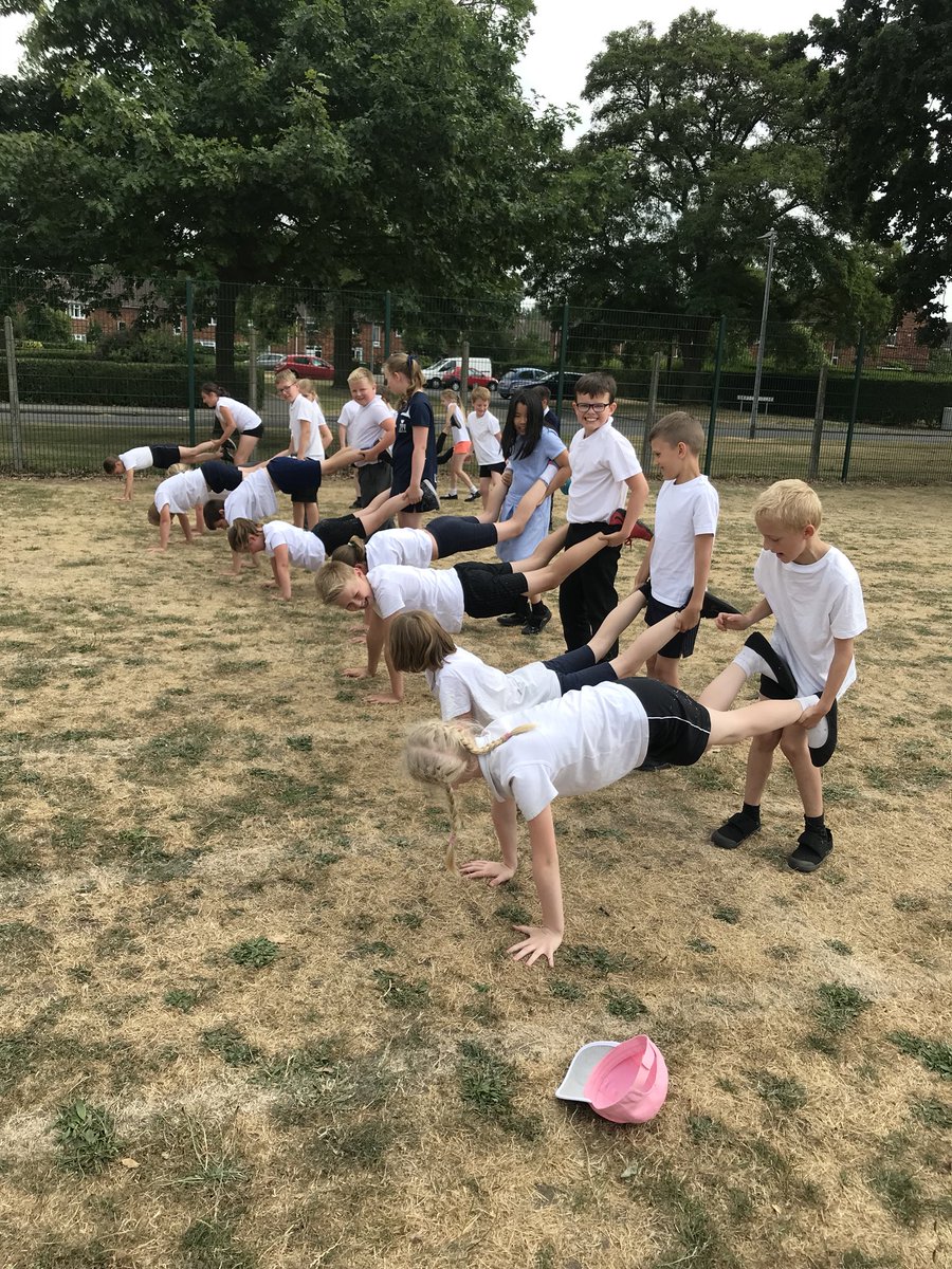 Year 2 - Hartsholme Academy tweet media