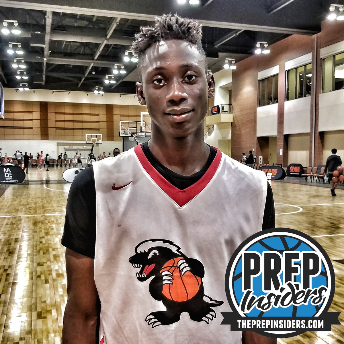 SpencerLPulliam's tweet photo. Updated and more in-depth look at 2022 Richard Nweke (PSA Honey Badgers - NY) on opening night of #8thGradeFinale. Impressive athlete off two-feet and a tough match-up in the paint at this level. As skills improve, he'll be a name to monitor in Northeast region. #MADEFinale2k18 https://t.co/f9O3Qv03rk