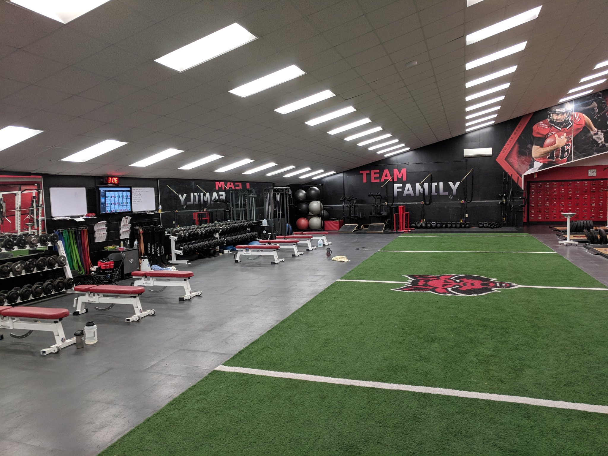 BEST WEIGHT ROOM on Twitter "🥇Arkansas State University Jonesboro