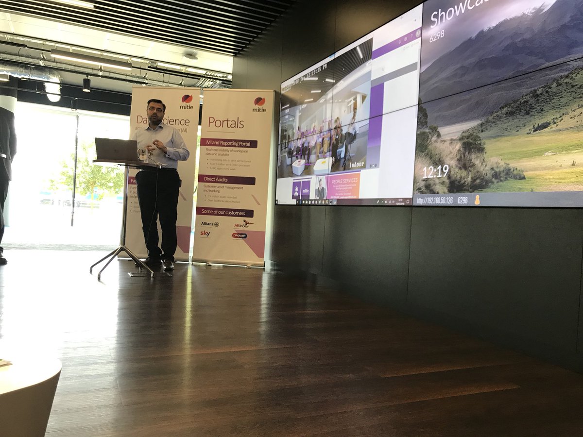 JLambSecurity's tweet image. Really enjoyable day showcasing our #ConnectedWorkspace technology to Bournemouth University