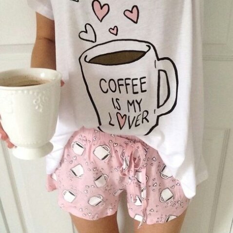 taryn_tsu's tweet photo. Good Morning, Miami~ ☕ https://t.co/FnxA0vfxrg