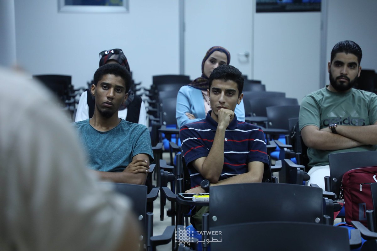 TatweerResearch's tweet photo. يستمر البرنامج التدريبي الذي بدأ منذ أيام و الخاص بمشروع #Outlier الذي يطلقه مركز تطوير لريادة الأعمال TEC# بدعم من @UNDPLibya & @EUDELtoLibya يكتسب المتدربون في هذا البرنامج الكثير من المهارات التي تمكنهم من دخول سوق العمل بعد تخرجهم من الجامعة بجاهزية أفضل. https://t.co/xPBWnvBf5c