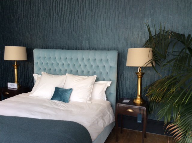 Muraspec's tweet photo. Frond, 10728 by #Muraspec truly embodying peacefulness and tranquillity at the @And_So_To_Bed showroom. #powderblue #sweetdreams #bedtime #sleep #wallpaper #interiors #kingsroad #london https://t.co/leBuzJr5Ju