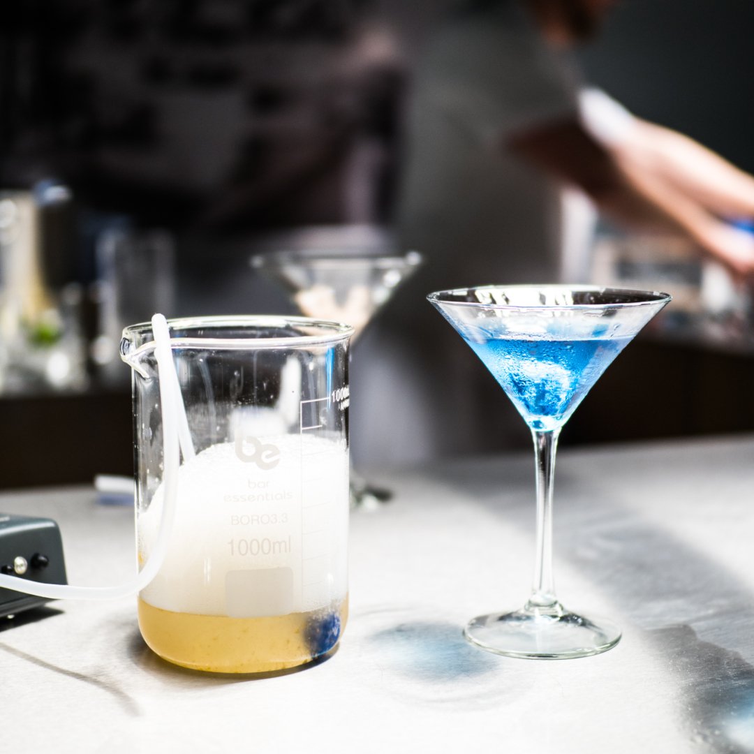 CambridgeGinLab's tweet photo. Have you heard about our Experiential Cocktails Evening? It's a two-hour immersive cocktail experience where you create three exciting, innovative drinks – and learn the science involved. Gather your friends and book your seats here https://t.co/zbnpAuVf3u https://t.co/sIN71DKRyF