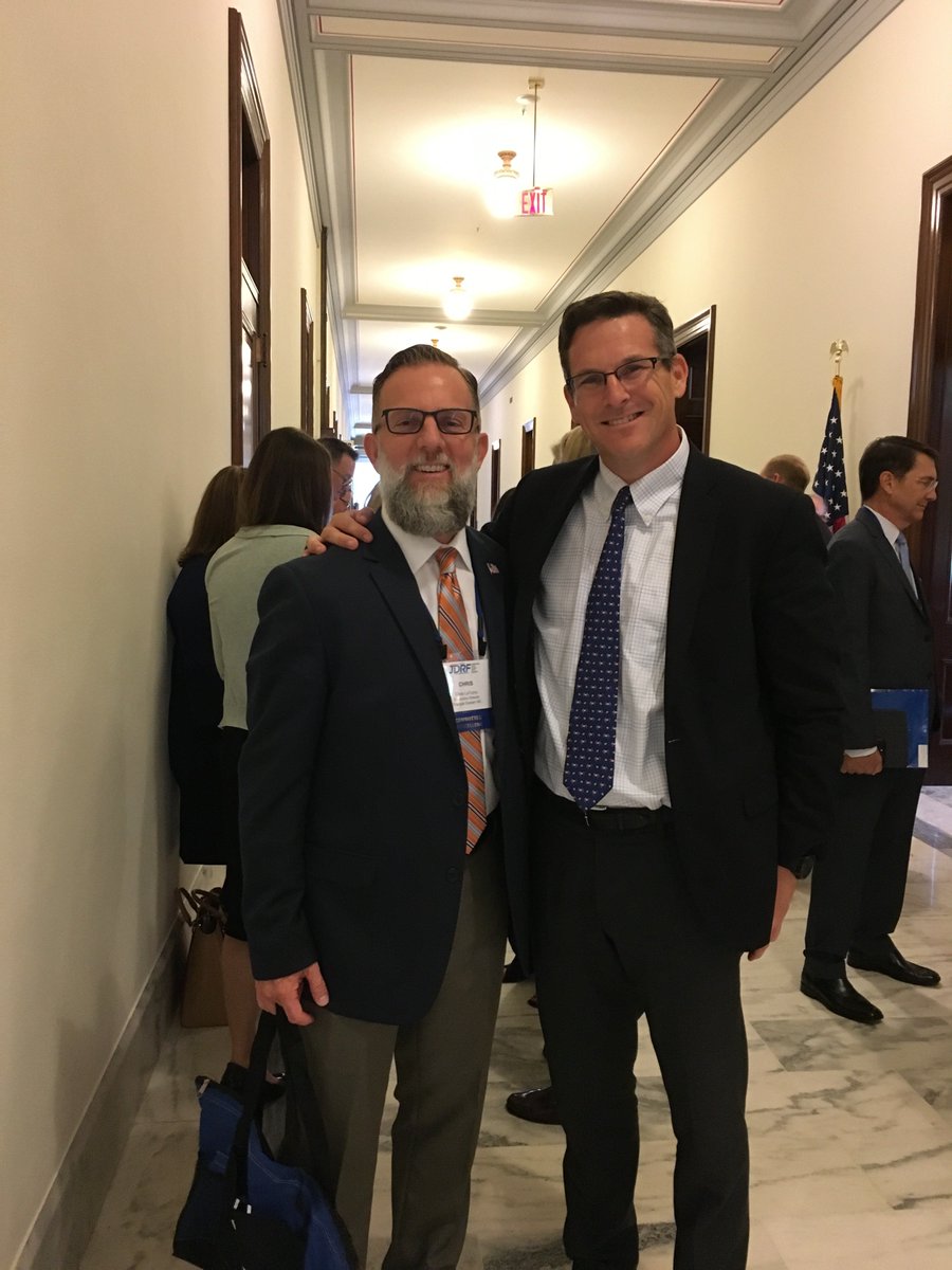 JDRF_EasternNC's tweet photo. Our chapter is excited to announce that @aaronjkowalski will be running the @TR_Marathon along side our Executive Director, Chris LaTurno! Will you be joining them?? Register today at: https://t.co/qlCxjMx8Y0 https://t.co/FvyQAEDOrK