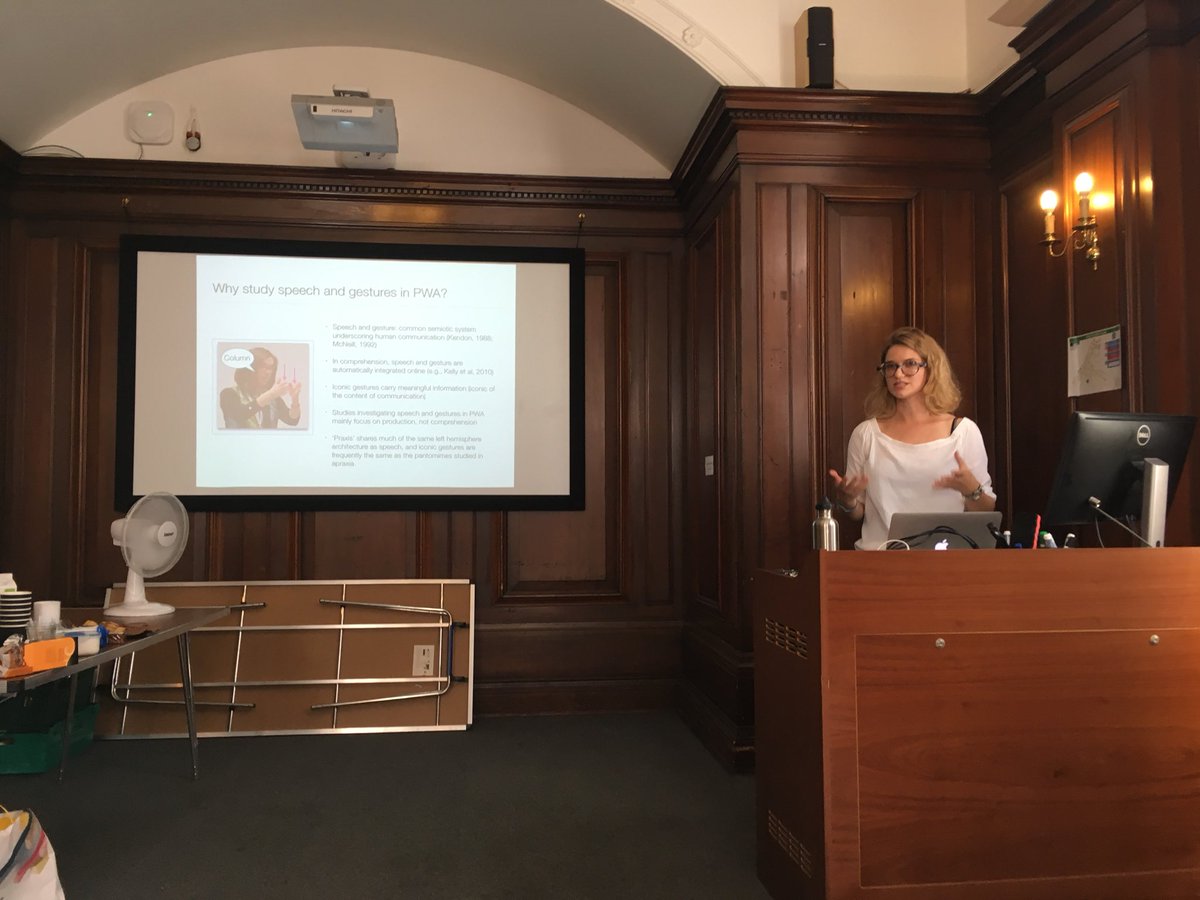 Did you know that 70% of ppl with Aphasia have limb apraxia!? No wonder gestures are difficult to use. <a href="/AnnaKrason/">Anna Krason</a> describes her research work <a href="/arg_ucl/">UCL ARG</a> <a href="/UCLLangCog/">UCL Language & Cognition</a> #SLTs