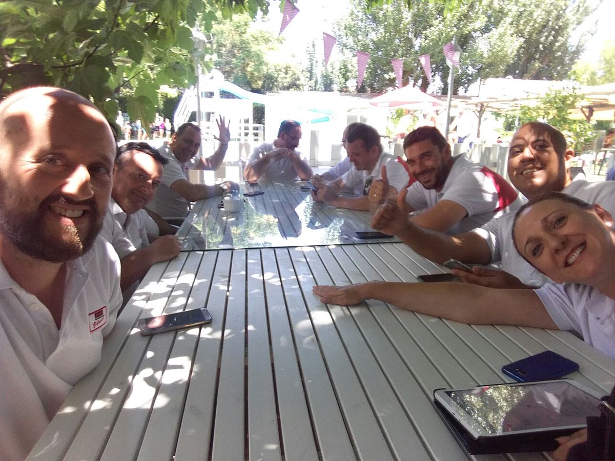 MSuaPar's tweet photo. Los sueños se cumplen cuando luchas por ellos. Hoy volveremos a hacer HISTORIA! #andaluciaoriental #equipoganador @ivanoterodiz2 @comercial_sd @Raquel_SD_ https://t.co/Ol1BBuT7CY