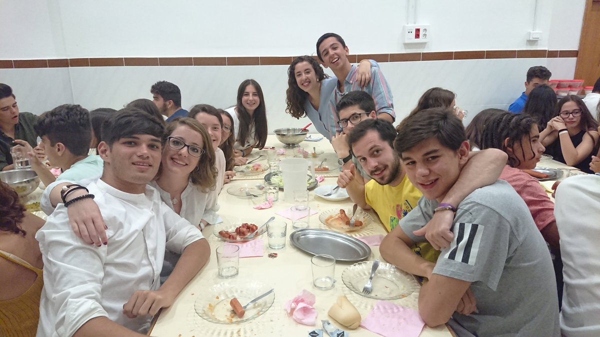 convimarcha3's tweet photo. Fotos de los grupos 2/3. #ConvivenciaGVX @GVXMediterranea https://t.co/R5lOTednyu