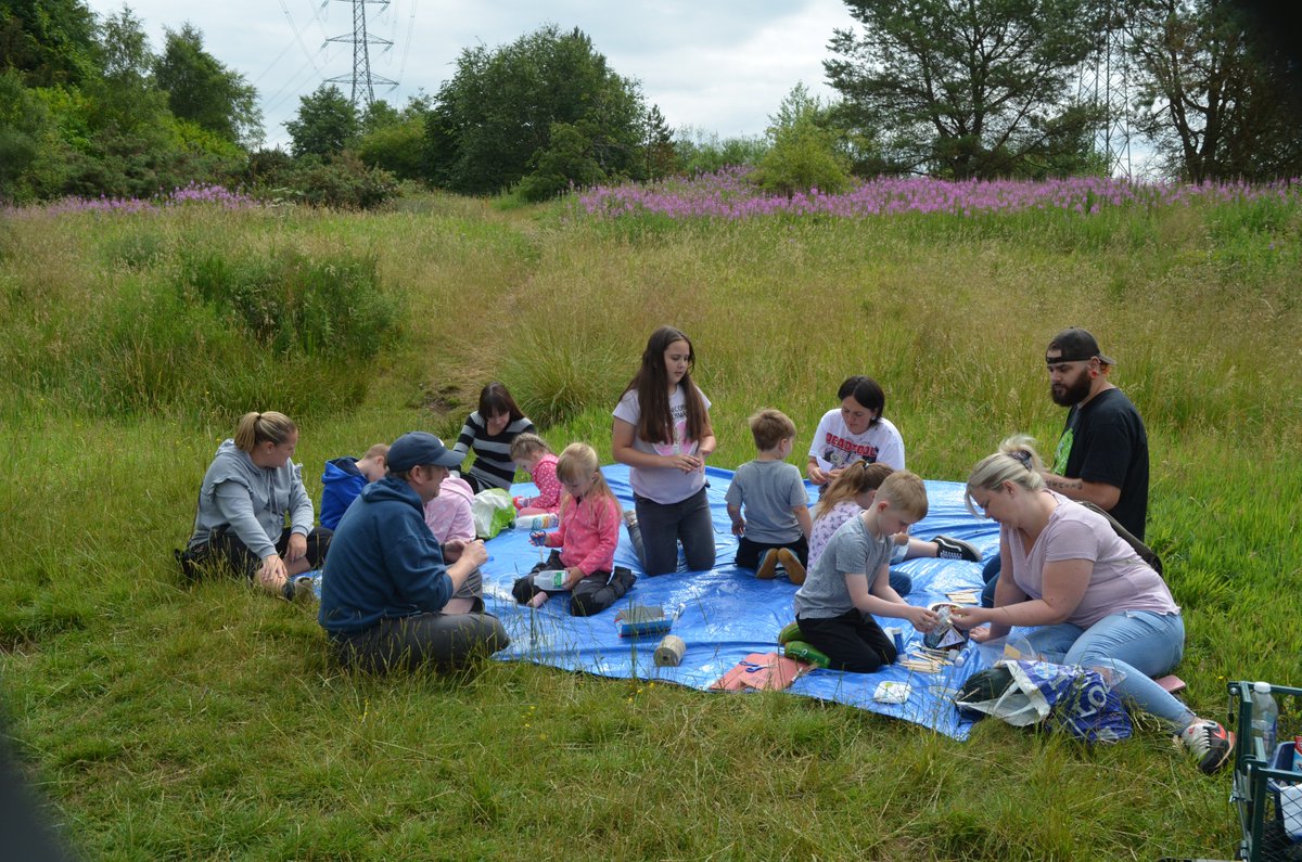 TCVRewilding's tweet photo. Lots of fun and wet feet at #RewildTheChild in Faifley today. We built boats and floated them on the Cochno burn! #RewildYourself #NaturePlay https://t.co/ZgMxHwyPbn