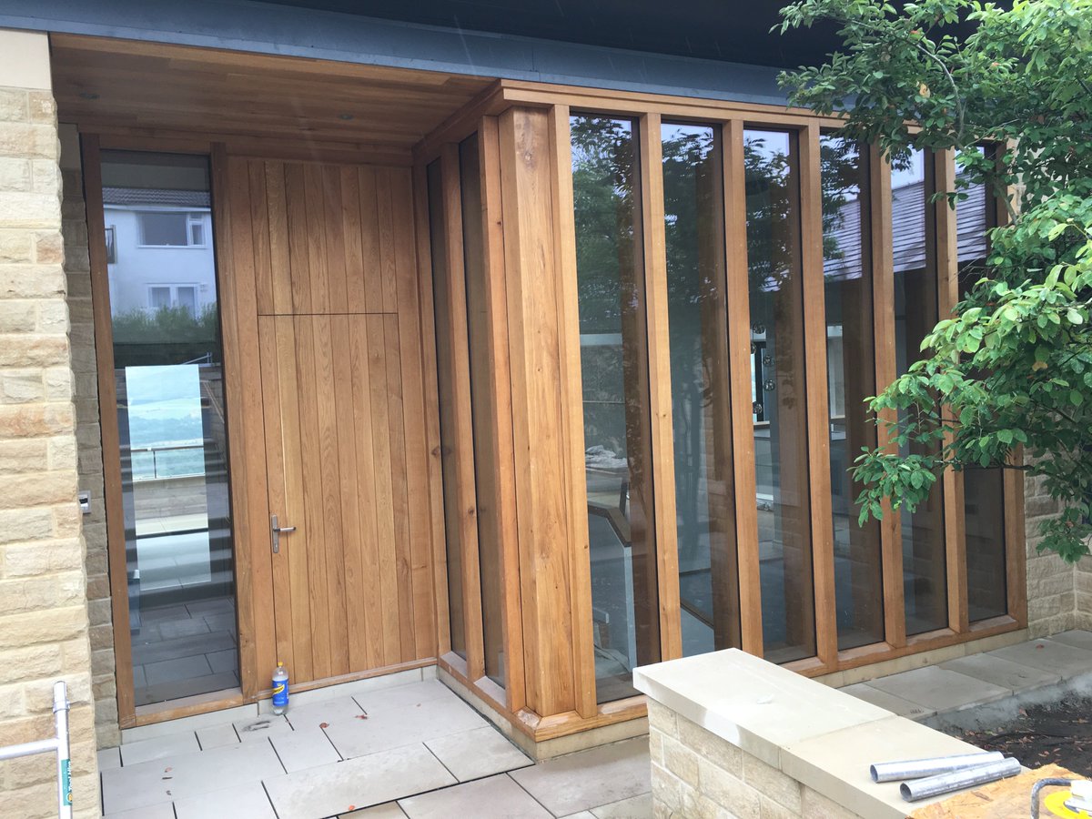 Great to see another project nearing completion. Excellent work by DS Building projects and <a href="/ParagonOak/">Paragon Oak</a>