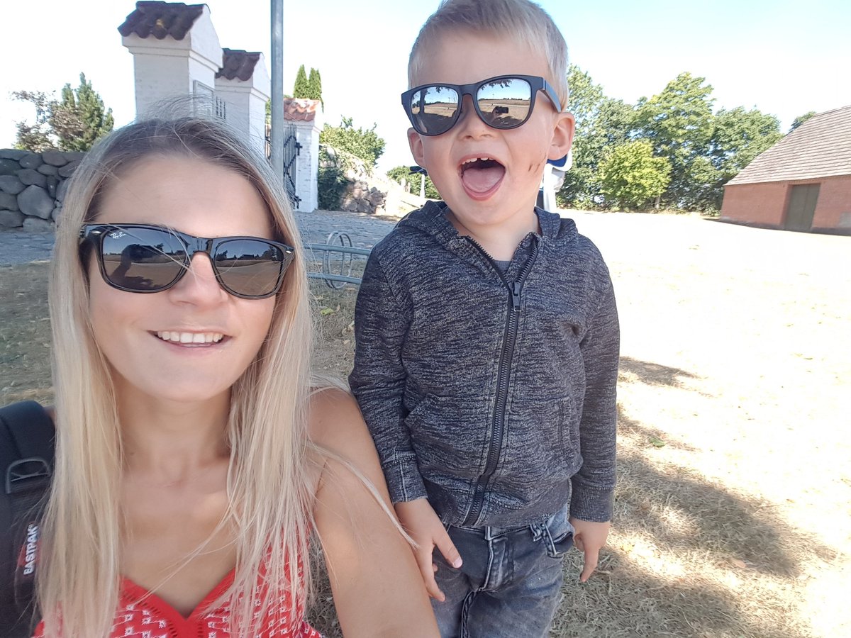 NannaKonradsen's tweet photo. Week 1 of our active holiday.
We made it 101,23k by biking and walking. So tomorrow we're taking a rest day ๐ @MyPeakChallenge @SamHeughan @DanishPeakers #minipeaker https://t.co/uxHqIxNDZY