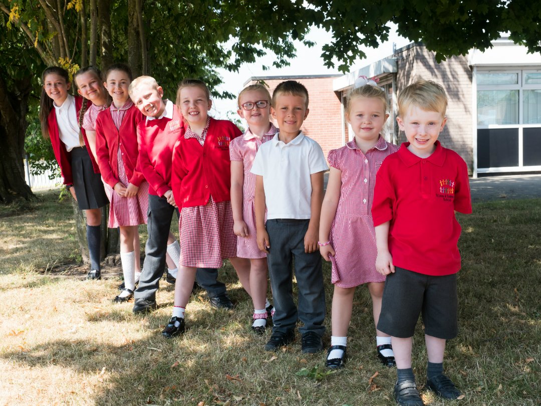 KnowsleyCouncil's tweet photo. What a way to end the school year at St Leo's &amp; Southmead Primary in #Whiston! Being one of our top performers at #KeyStage2 is a fantastic legacy for headteacher Mrs Grundy, who is retiring. Congratulations everyone! Read more at https://t.co/ysrZioeeaf #knowsleyandproud https://t.co/rG4zf7drQ7